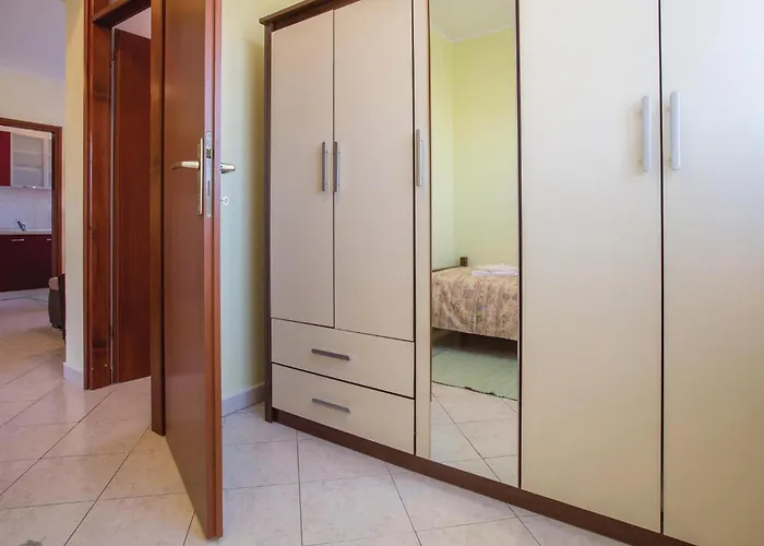 公寓 Two-bedroom In Porec