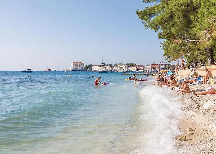 Апартаменти Two-bedroom In Porec Radmani