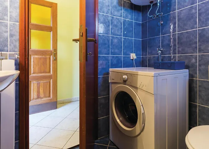Διαμέρισμα Two-bedroom In Porec Radmani